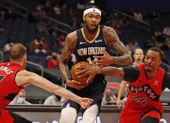 金年会真人娱乐社区盾赛程吃紧，新奥尔良鹈鹕今夜扳平良机，压力陡增，临场指挥获称赞(鹈鹕队员拍手庆祝莫兰特绝杀)